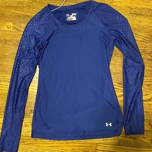 XS under armor long sleeve fitted shirt